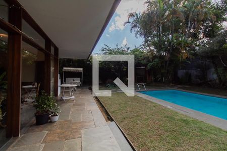 Quintal de casa à venda com 4 quartos, 600m² em Jardim Guedala, São Paulo