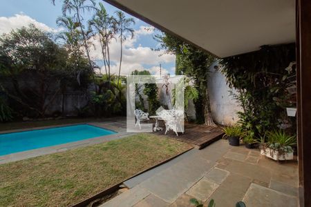 Quintal de casa à venda com 4 quartos, 600m² em Jardim Guedala, São Paulo