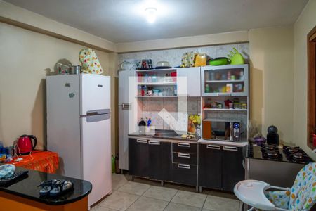 Cozinha de casa à venda com 4 quartos, 90m² em Partenon, Porto Alegre