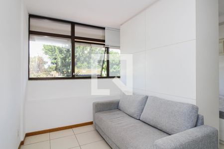 Sala e Cozinha de kitnet/studio para alugar com 1 quarto, 29m² em Comércio Residencial Norte 704/705, Brasília