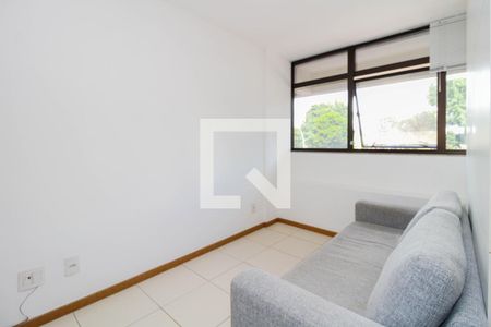 Sala e Cozinha de kitnet/studio para alugar com 1 quarto, 29m² em Comércio Residencial Norte 704/705, Brasília