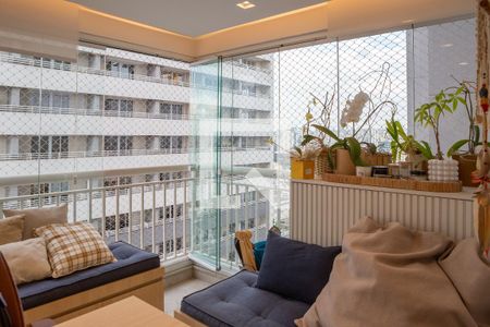 Varanda Gourmet de apartamento à venda com 2 quartos, 69m² em Barra Funda, São Paulo