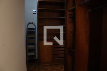 Closet da suíte de casa à venda com 3 quartos, 330m² em Jardim Maia, Guarulhos