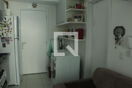 Sala/Cozinha/Área de Cozinha de apartamento para alugar com 1 quarto, 37m² em Jardim Prudência, São Paulo