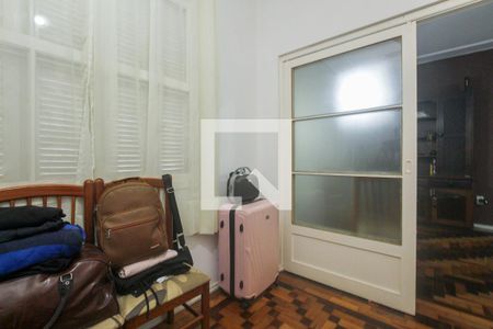 Quarto 1 de apartamento para alugar com 2 quartos, 60m² em Moinhos de Vento, Porto Alegre