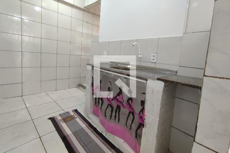 Cozinha de casa para alugar com 1 quarto, 35m² em Pechincha, Rio de Janeiro