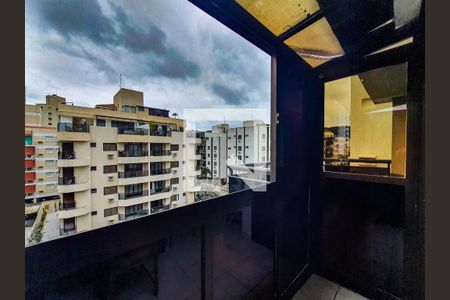 Sala de apartamento para alugar com 3 quartos, 89m² em Balneario Cidade Atlantica, Guarujá