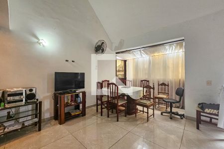 Sala de apartamento para alugar com 3 quartos, 89m² em Balneario Cidade Atlantica, Guarujá