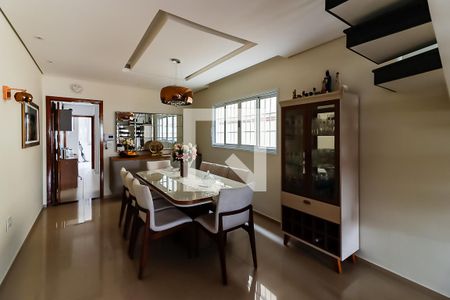 Sala de Jantar de casa à venda com 3 quartos, 300m² em Vila Santa Maria, São Paulo