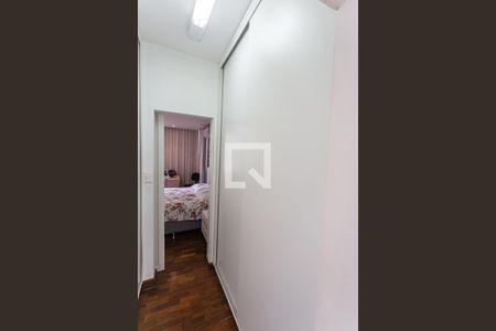 Apartamento à venda com 116m², 4 quartos e 2 vagas Apartamento à venda com 116m², 4 quartos e 2 vagasCloset da Suíte 1