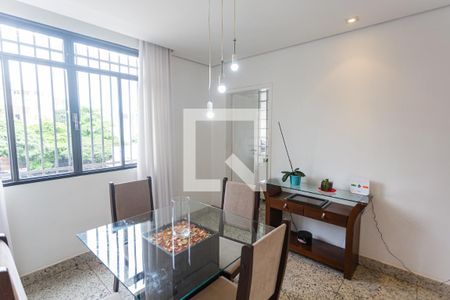 Apartamento à venda com 116m², 4 quartos e 2 vagas Apartamento à venda com 116m², 4 quartos e 2 vagasCopa