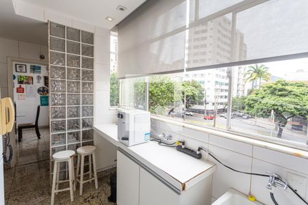 Apartamento à venda com 116m², 4 quartos e 2 vagas Apartamento à venda com 116m², 4 quartos e 2 vagasÁrea de Serviço