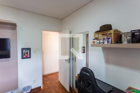 Apartamento à venda com 116m², 4 quartos e 2 vagas Apartamento à venda com 116m², 4 quartos e 2 vagasSuíte 2