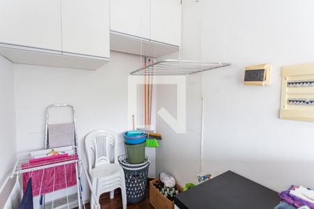 Apartamento à venda com 116m², 4 quartos e 2 vagas Apartamento à venda com 116m², 4 quartos e 2 vagasQuarto de Serviço