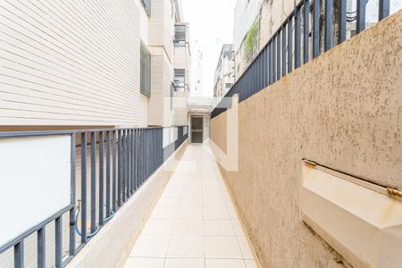 Apartamento à venda com 116m², 4 quartos e 2 vagas Apartamento à venda com 116m², 4 quartos e 2 vagasHall de Entrada