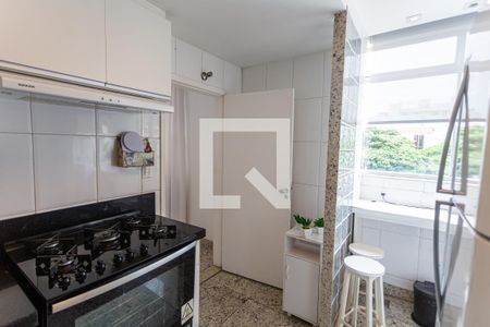 Apartamento à venda com 116m², 4 quartos e 2 vagas Apartamento à venda com 116m², 4 quartos e 2 vagasCozinha