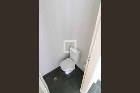 Lavabo de casa de condomínio para alugar com 4 quartos, 239m² em Vila São Silvestre, São Paulo