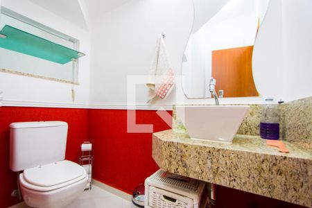 Lavabo de casa à venda com 3 quartos, 162m² em Vila Floresta, Santo André