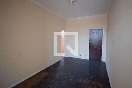 Sala de apartamento para alugar com 2 quartos, 70m² em Ramos, Rio de Janeiro