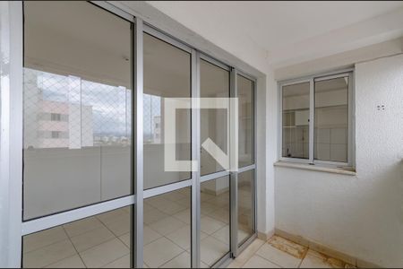 Varanda de apartamento à venda com 3 quartos, 76m² em Heliópolis, Belo Horizonte