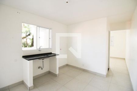 Sala/Cozinha de kitnet/studio para alugar com 1 quarto, 30m² em Jardim Alfredo, São Paulo