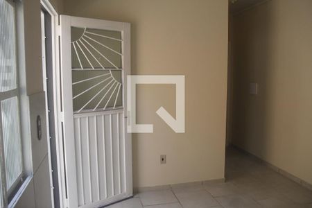 Sala de apartamento para alugar com 1 quarto, 38m² em Passo do Feijó, Alvorada