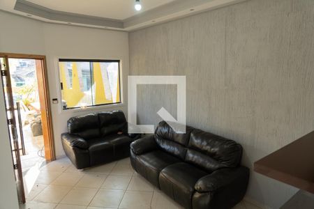 Sala de casa para alugar com 2 quartos, 300m² em Vila Clarice, Santo André