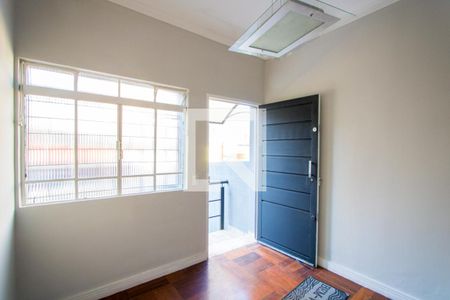 Hall de entrada de casa à venda com 2 quartos, 173m² em Jardim Bela Vista, Santo André