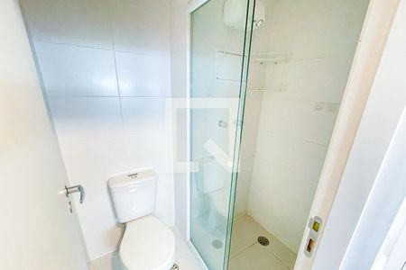 Banheiro de apartamento para alugar com 1 quarto, 23m² em Vila Madalena, São Paulo