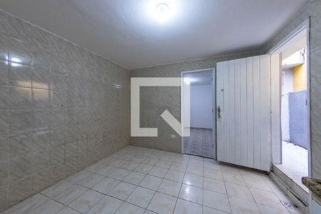 Sala/ cozinha de casa para alugar com 1 quarto, 30m² em Vila Primavera, São Paulo