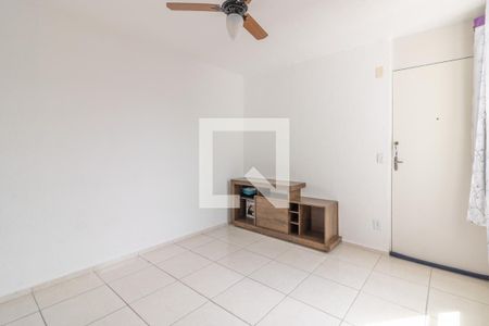 Sala de apartamento para alugar com 2 quartos, 50m² em Anil, Rio de Janeiro