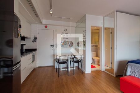 Sala / Quarto / Cozinha de kitnet/studio para alugar com 1 quarto, 39m² em Vila Andrade, São Paulo