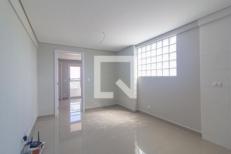 Sala de kitnet/studio para alugar com 1 quarto, 38m² em Centro, Curitiba