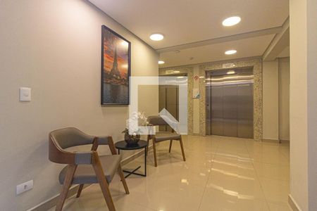 Hall de entrada de kitnet/studio para alugar com 1 quarto, 38m² em Centro, Curitiba