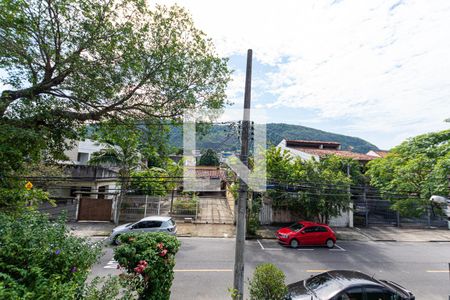 Vista de casa à venda com 5 quartos, 270m² em São Francisco, Niterói