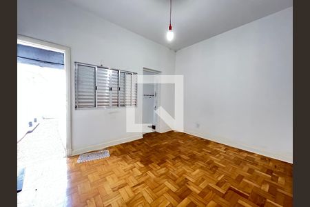 Suite  de casa para alugar com 4 quartos, 160m² em Saúde, São Paulo