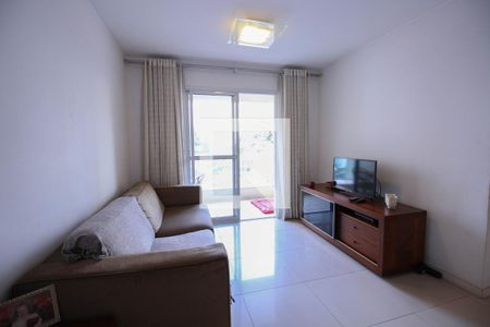 Sala de apartamento à venda com 3 quartos, 84m² em Sumaré, São Paulo