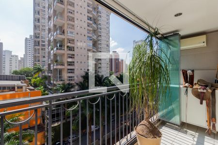 Varanda de apartamento à venda com 1 quarto, 50m² em Vila Nova Conceição, São Paulo