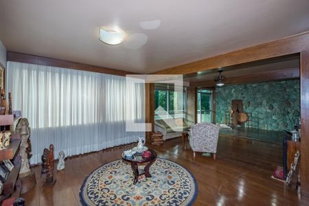 Sala 1 de apartamento à venda com 3 quartos, 280m² em Santa Lúcia, Belo Horizonte