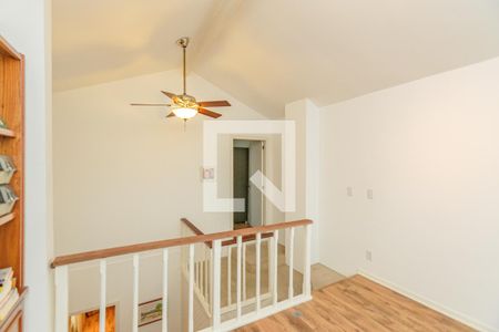 Casa de condomínio para alugar com 344m², 4 quartos e 3 vagas Casa de condomínio para alugar com 344m², 4 quartos e 3 vagasEscritório