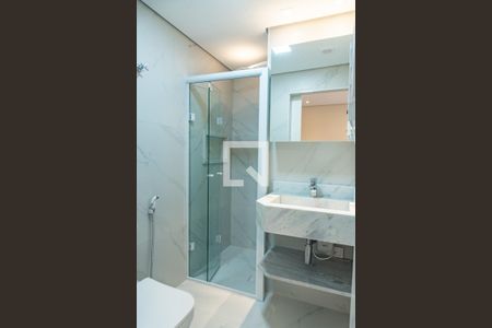 Banheiro da suíte de apartamento para alugar com 1 quarto, 41m² em Vila Mariana, São Paulo