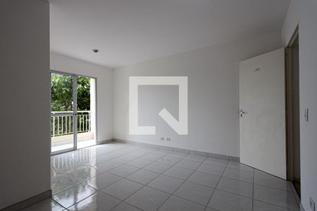 Sala  de apartamento para alugar com 3 quartos, 80m² em Jardim Caiapiá, Cotia