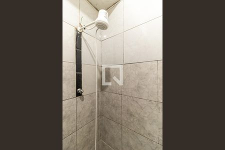 Banheiro - Chuveiro de kitnet/studio para alugar com 1 quarto, 32m² em Santa Efigênia, São Paulo