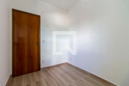 Quarto 1 de apartamento para alugar com 2 quartos, 48m² em Vila Santana, São Paulo