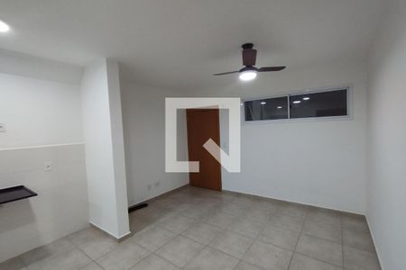 Sala de apartamento para alugar com 2 quartos, 43m² em Loteamento Santa Marta, Ribeirão Preto