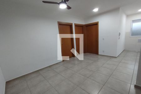 Sala de apartamento para alugar com 2 quartos, 43m² em Loteamento Santa Marta, Ribeirão Preto