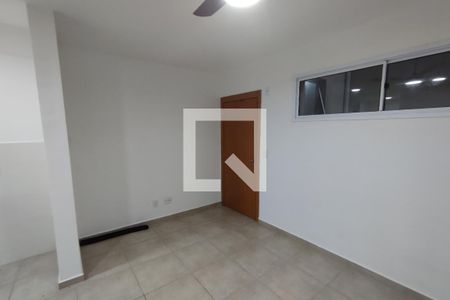 Sala de apartamento para alugar com 2 quartos, 43m² em Loteamento Santa Marta, Ribeirão Preto