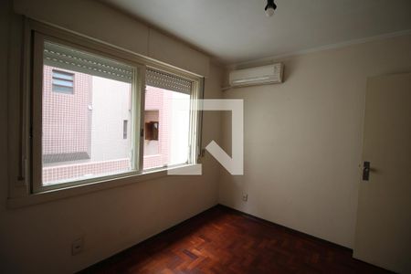 Quarto 2 de apartamento à venda com 2 quartos, 78m² em Bela Vista, Porto Alegre