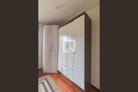 Sala/Quarto de apartamento à venda com 1 quarto, 32m² em Cristal, Porto Alegre