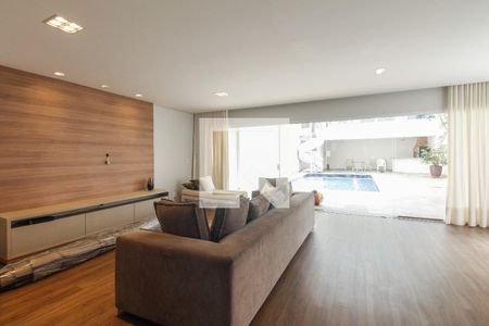 Sala  de casa à venda com 4 quartos, 576m² em Cidade Mãe do Céu, São Paulo